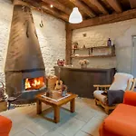 Casona Valle De Soba Country house Regules