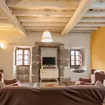 Casona Valle De Soba Регулес