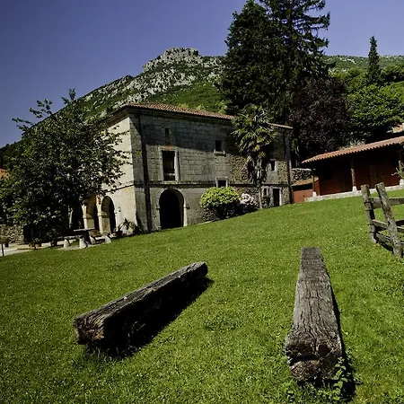 Casona Valle De Soba