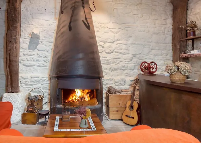 Casona Valle De Soba Lantställe